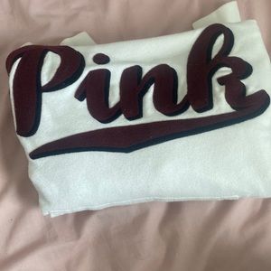 cozy Pink© hoodie with pockets!